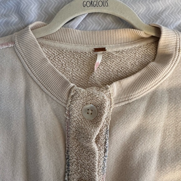 Free People Matilda Sweatshirt - Picture 4 of 6